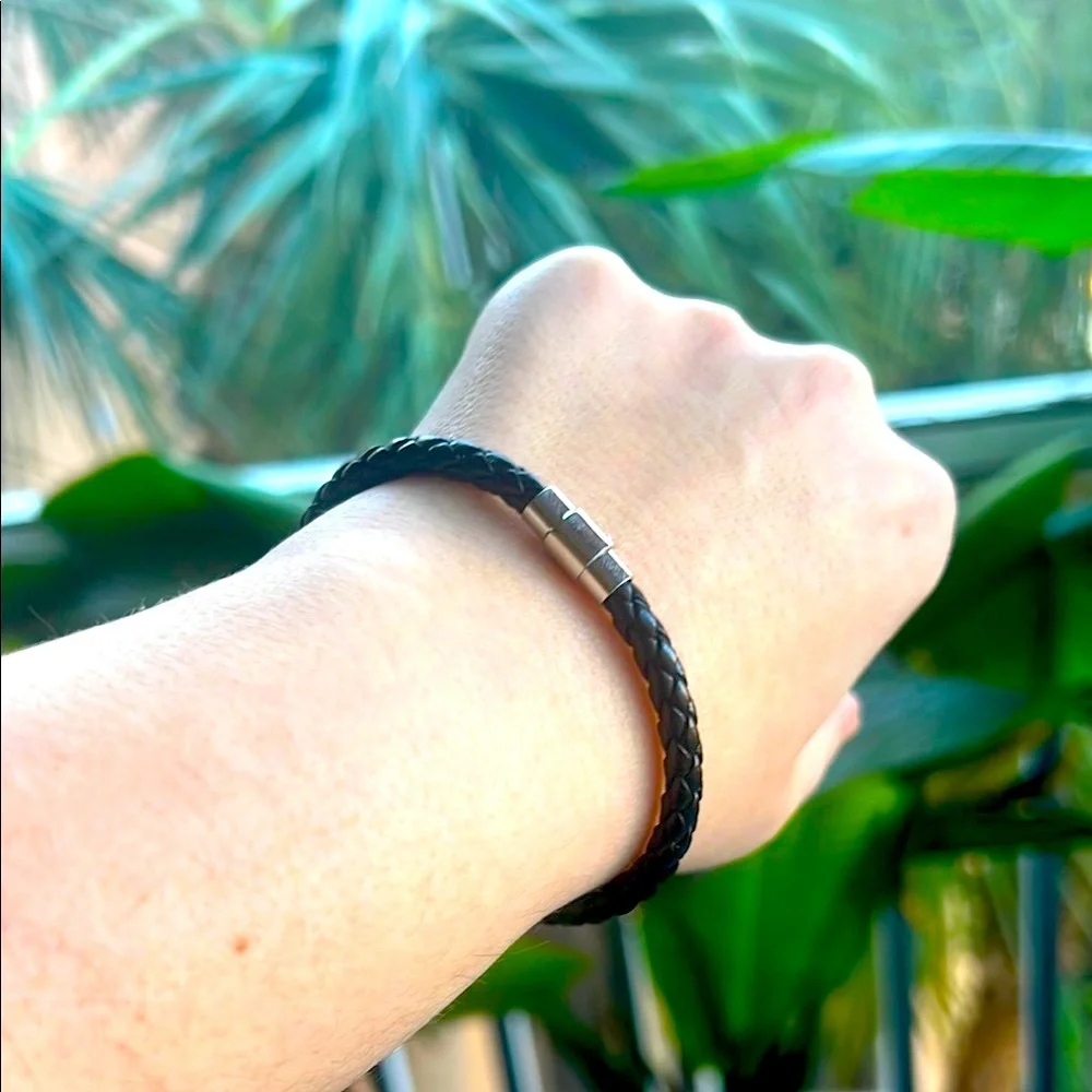 Black Braided Leather Bracelet – 8